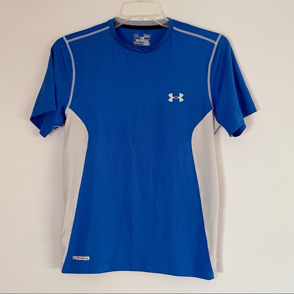 Under Armour Other - Under Armor Fitted Blue Shirt